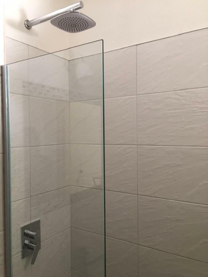 Apartman S Vyhladom Apartment เครมนิตซา ภายนอก รูปภาพ